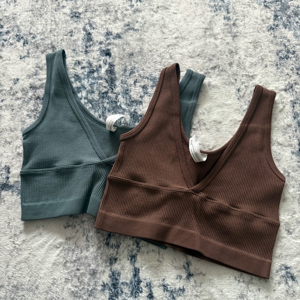 Love Tree Seamless Plunge Neck Crop Tank BUNDLE